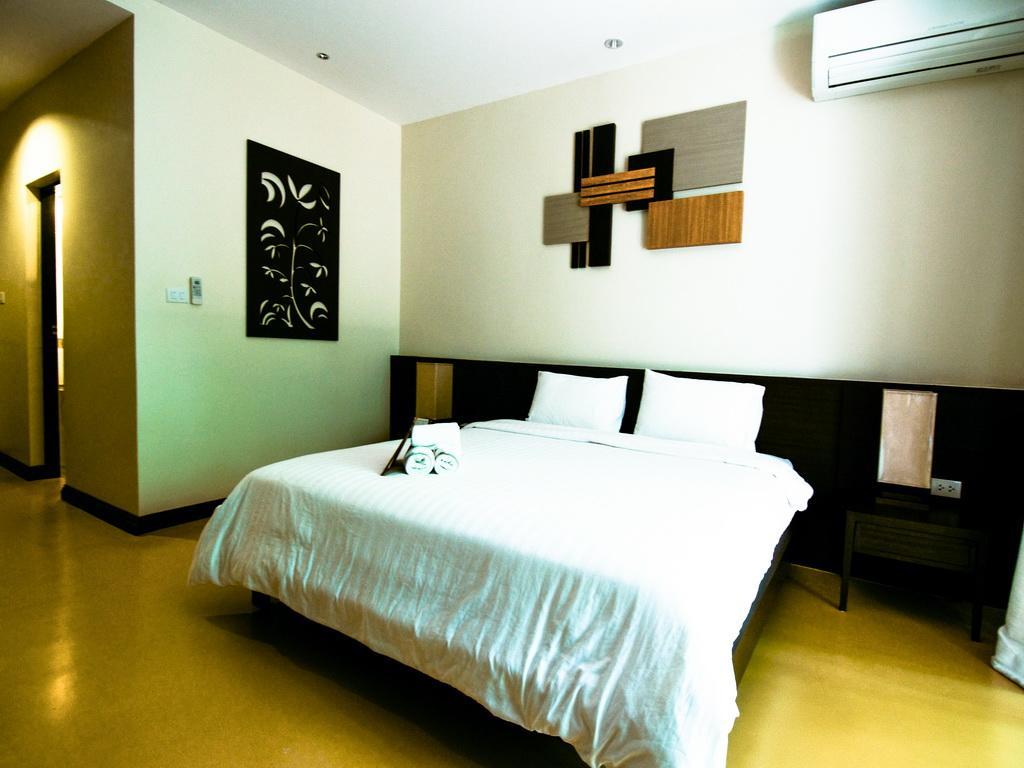 Baan Chumphon Pathio Exterior foto