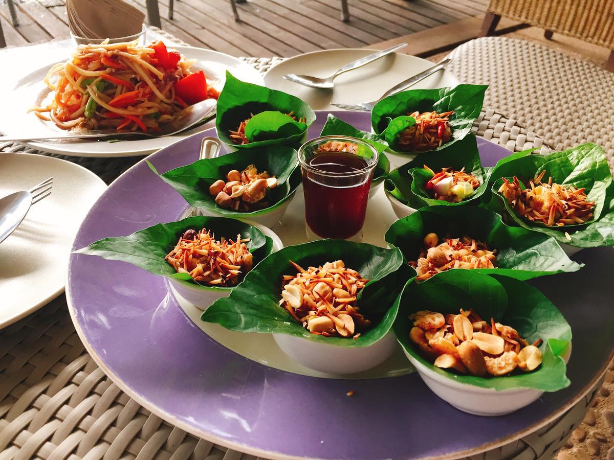 Baan Chumphon Pathio Exterior foto
